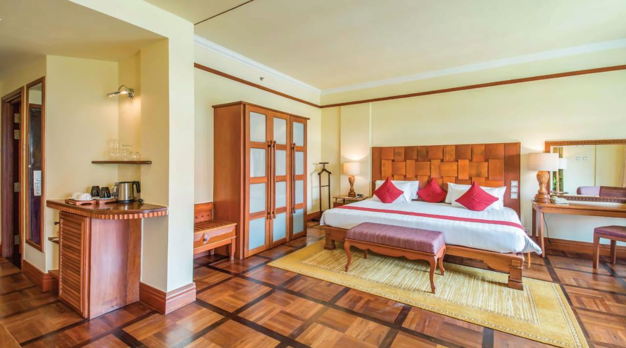 Sokha Angkor Resort Siem Reap Exteriör bild